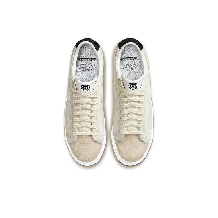 Nike Sb Blazer Low Medicom Toy 2020-3