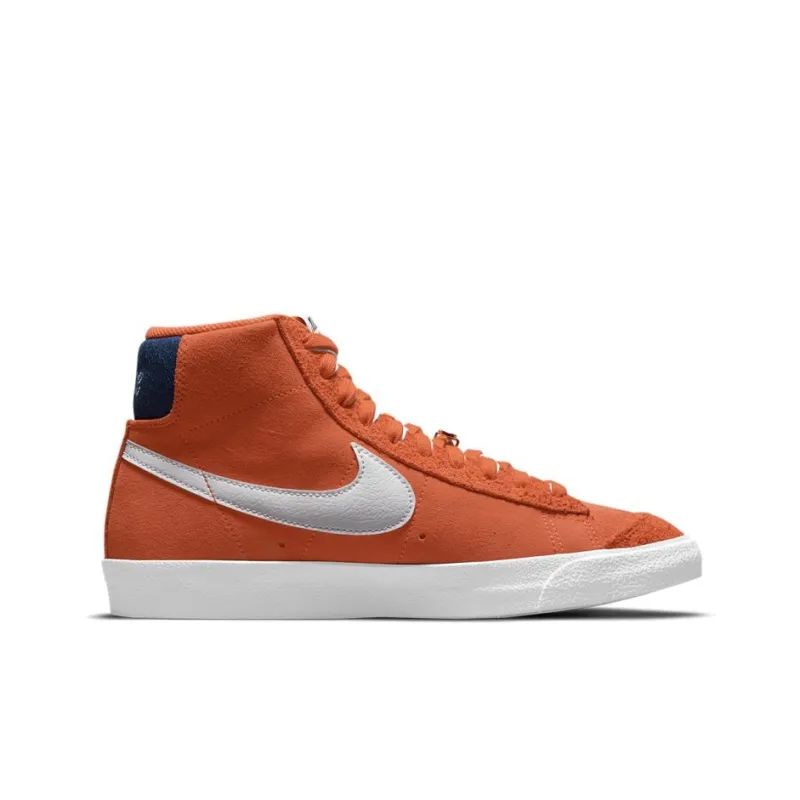 Nike Blazer Mid 77 First Use - Orange-1