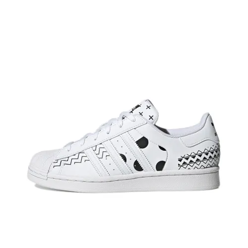 Adidas Originals Superstar Sneakers Black/White Women's