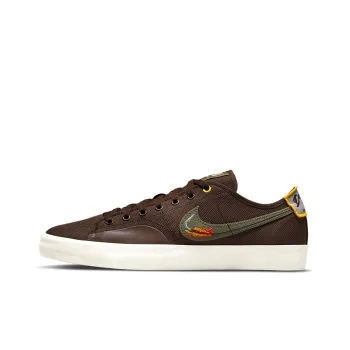 Nike Sb Blazer Court Daan Van Der Linden Baroque Brown