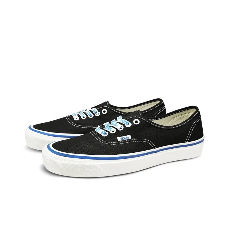 Vans Authentic 44 'black'-1