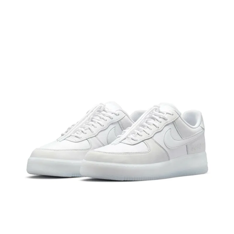 Nike Air Force 1 Low Gore Tex Triple White-1