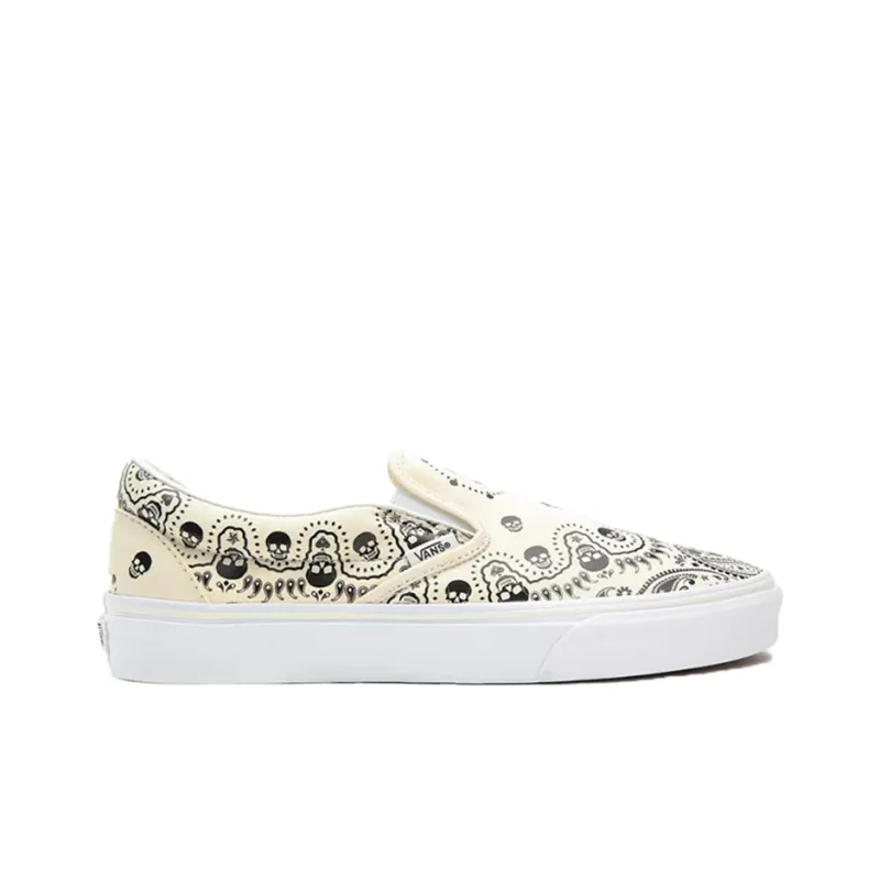 Vans Classic Slip On 'Bandana Classic White'-1