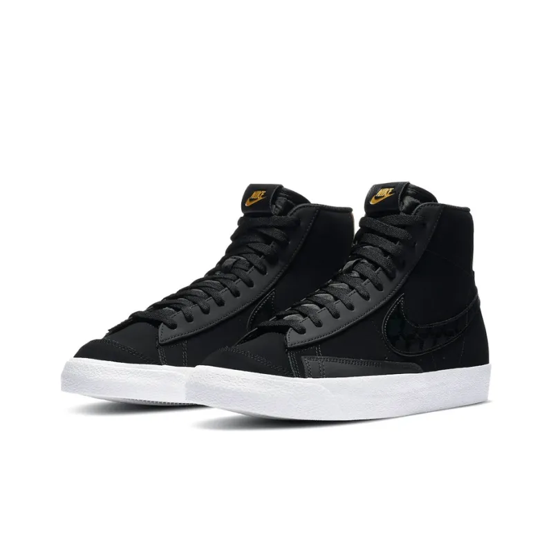 Nike Blazer Mid Black/Gold-2