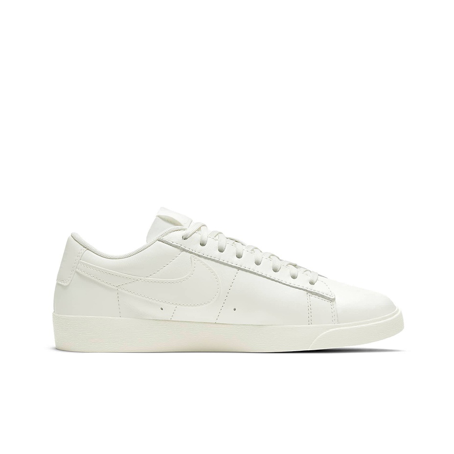 women's shoe nike blazer low le