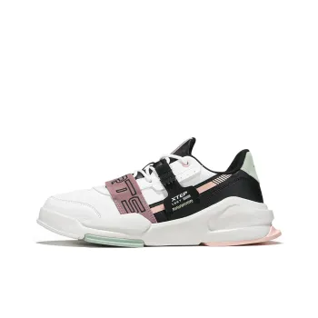 XTEP Non slip Lightweight Low Top Skateboard Shoes Women's White Black Purple