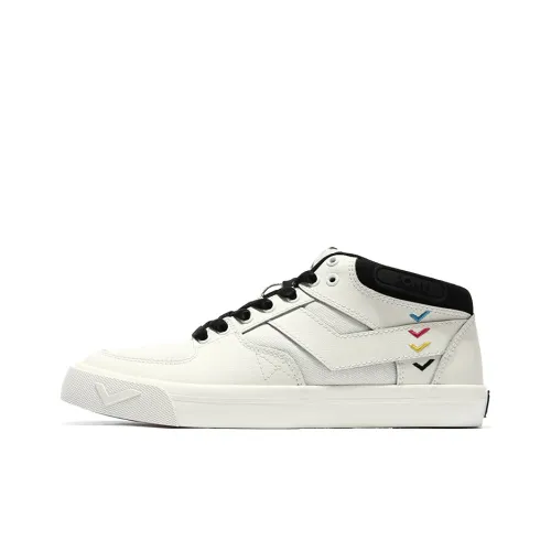 Pony Atop Skateboard Shoes Men Mid-Top White