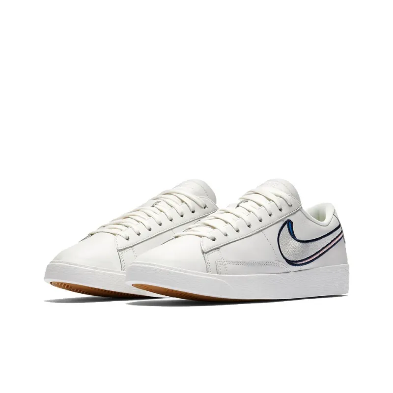 Nike Blazer Low Lx 'White Signal Blue' Women's-2