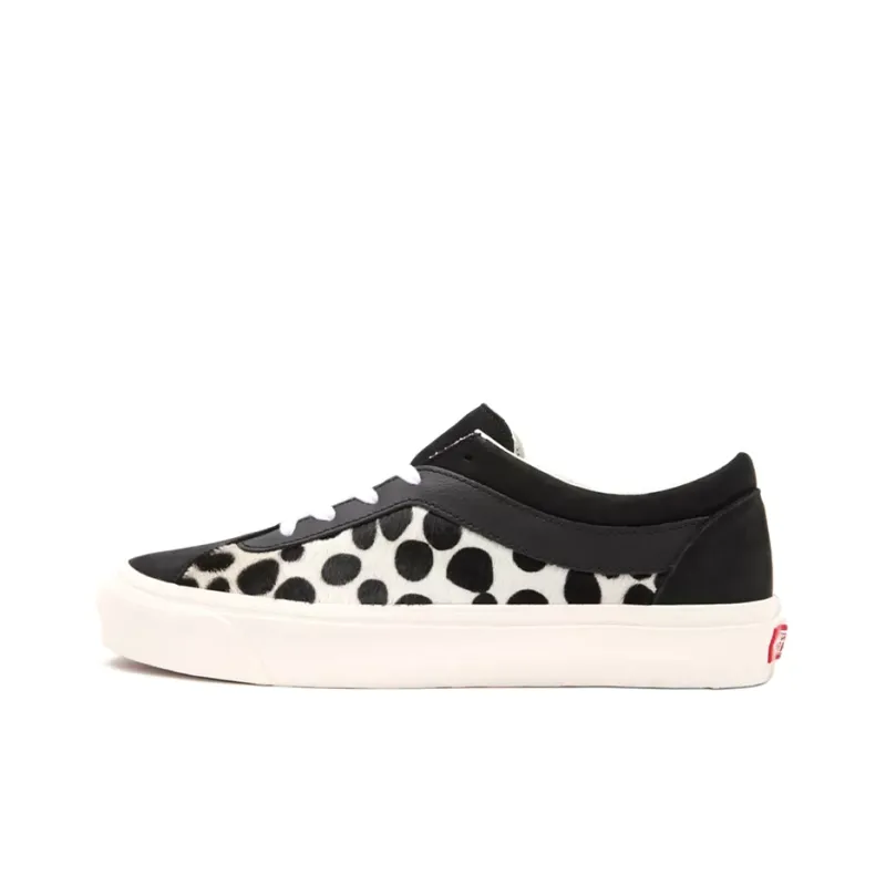 Vans Dalmatian Bold Ni Low Top Sneakers Black/White-0