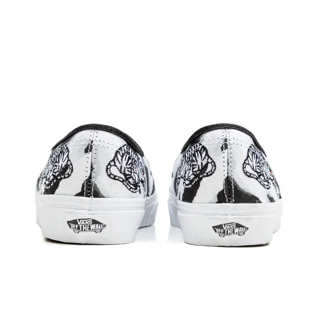 Vans Unisex Authentic Low Top Sneakers Black/White-4