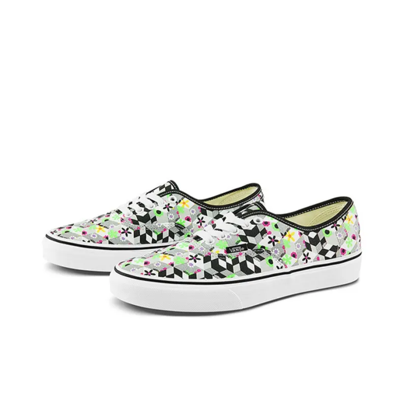 Vans Authentic CHECKER CUBE Black-2