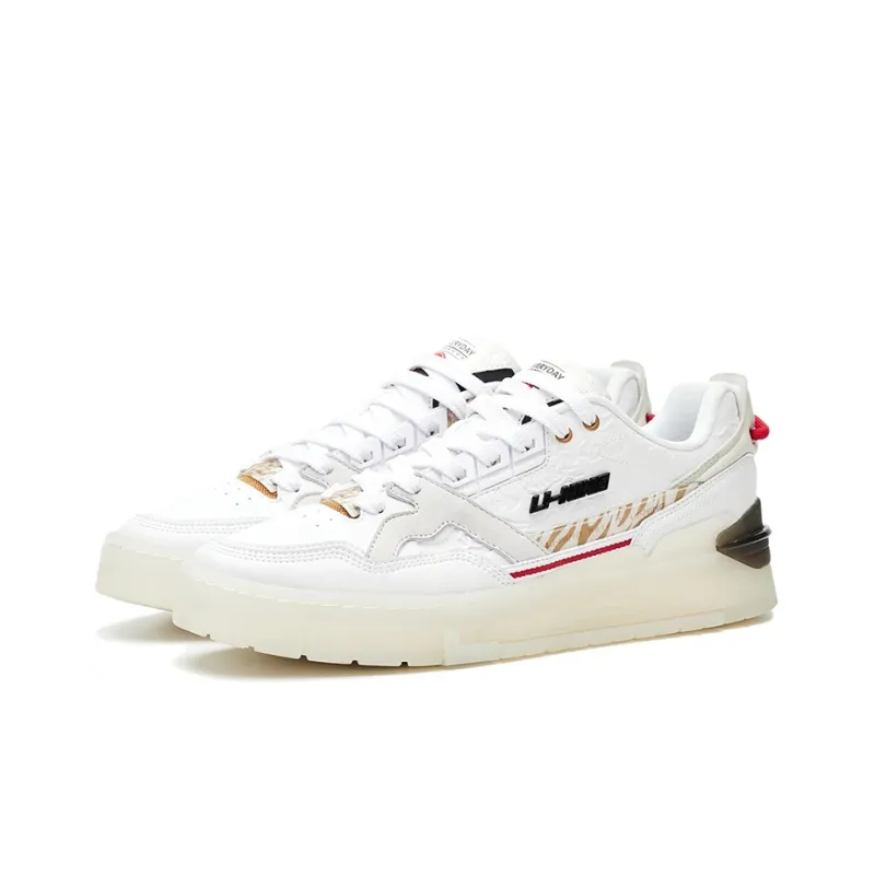 LiNing 001 BTC BTC Boom Daily Gold Rush Anti Slip And Wear Resistant Lightweight Low Top Skateboard Shoes Women's White-1