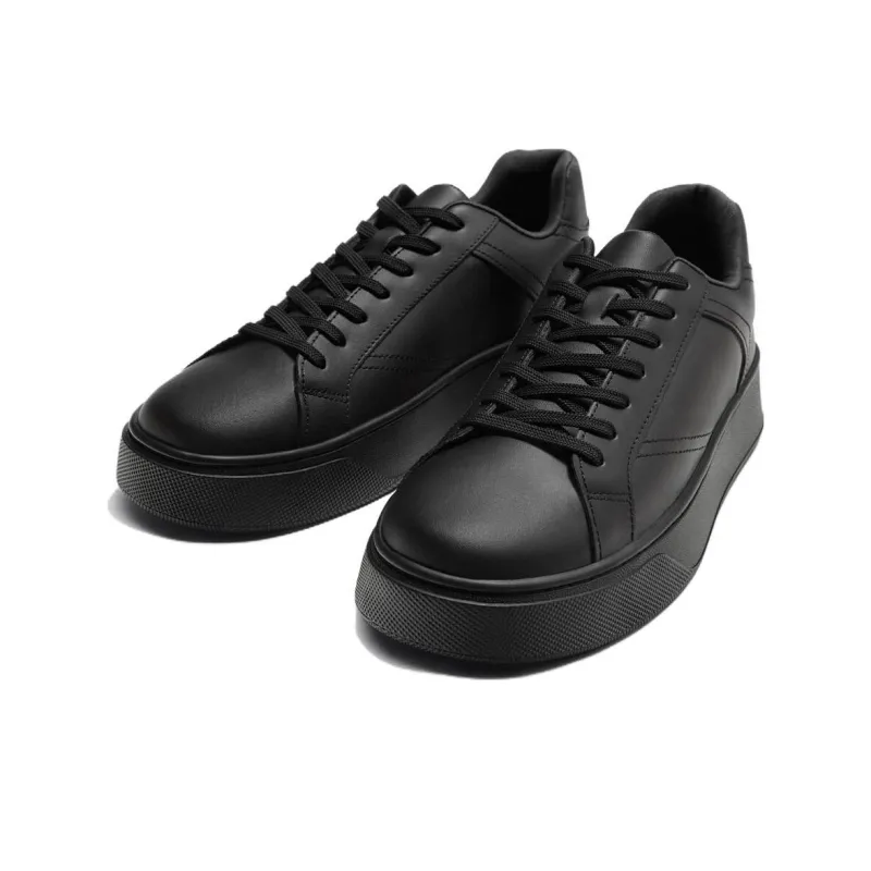 ZARA Low-Top Skateboard Shoes Men's Black-1
