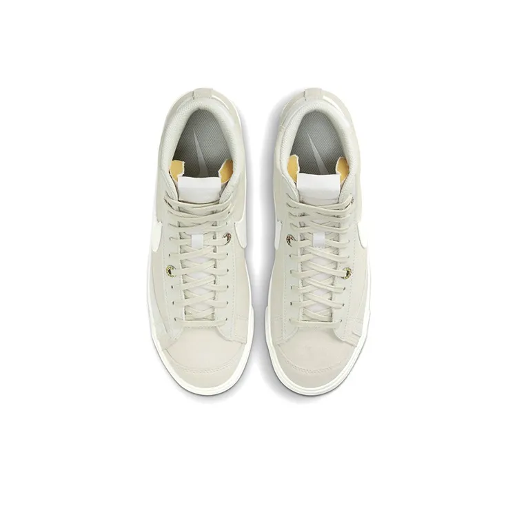 Nike Blazer Mid Eyelets Bone Women's-3