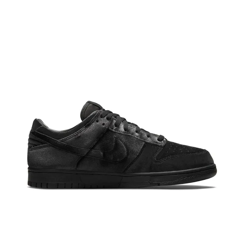 Dover Street Market X Nike Dunk Low Black Velvet-1
