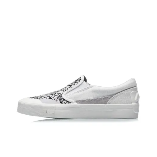 LiNing SLIP ON Low Top Skateboard Shoes Women's White