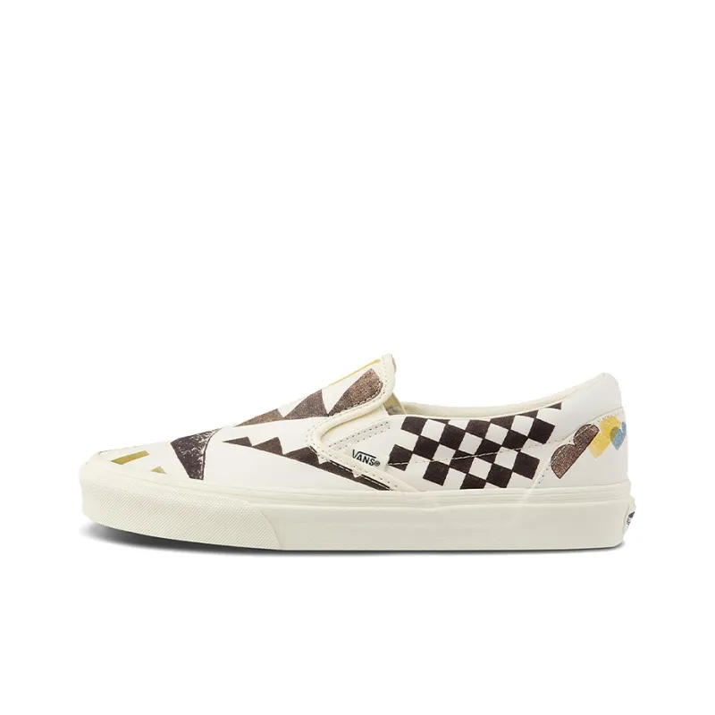 Vans MoMA X Classic Slip On 'Vasily Kandinsky's Orange'-0