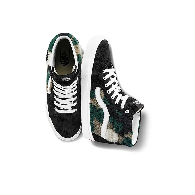 Vans Sk8 Hi Camo Sherpa-3