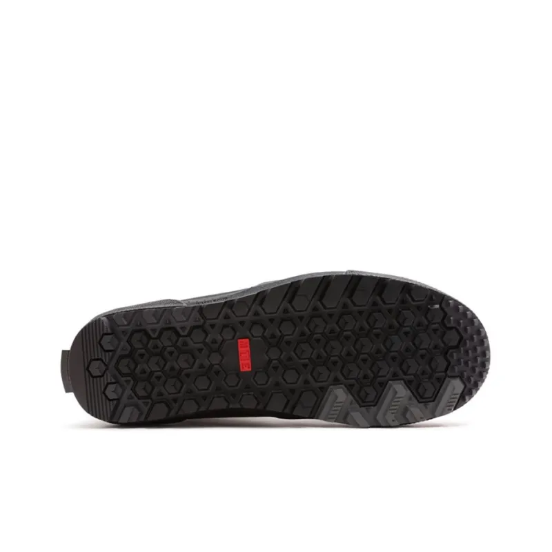 Sk8 Vans Hi GORE TEX MTE 3 'Stealth Black Asphalt'-3