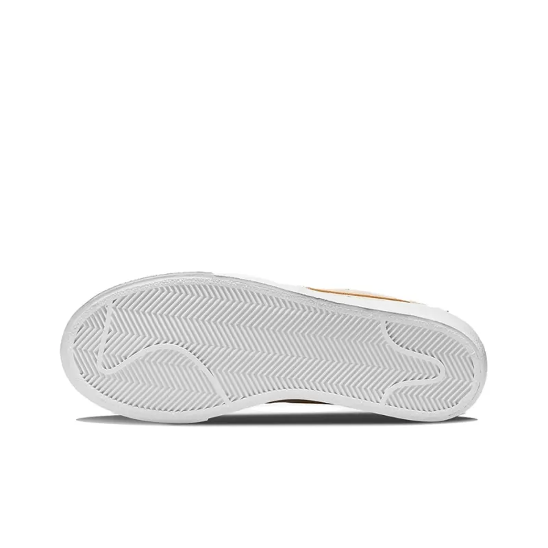Nike Blazer Low Platform Sanddrift Women's-5
