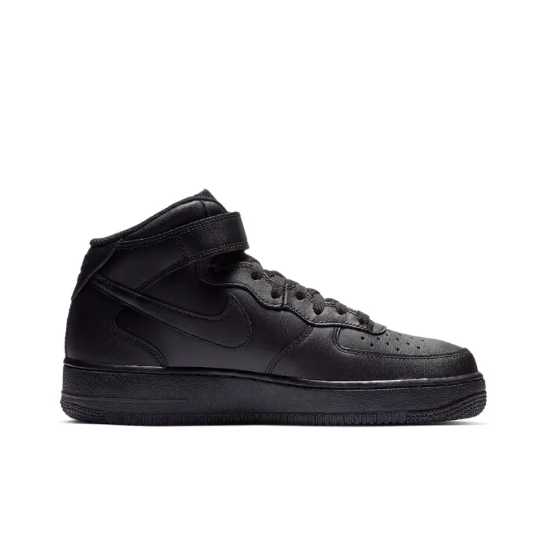 Nike Air Force 1 Mid "Triple Black"-1