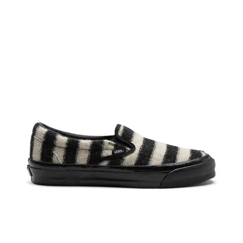 Vans Slip On Concepts World's End-1