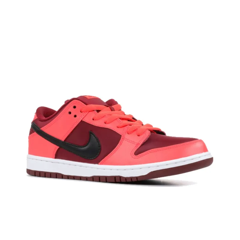 Nike SB Dunk Low Laser Crimson-2