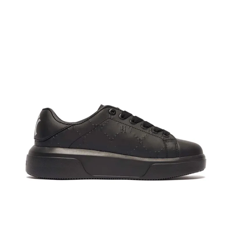 MLB Chunky Mono Embo Yankees 'Triple Black'-1
