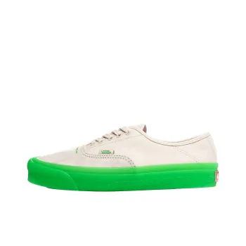Vans Authentic Retrosuperfuture White
