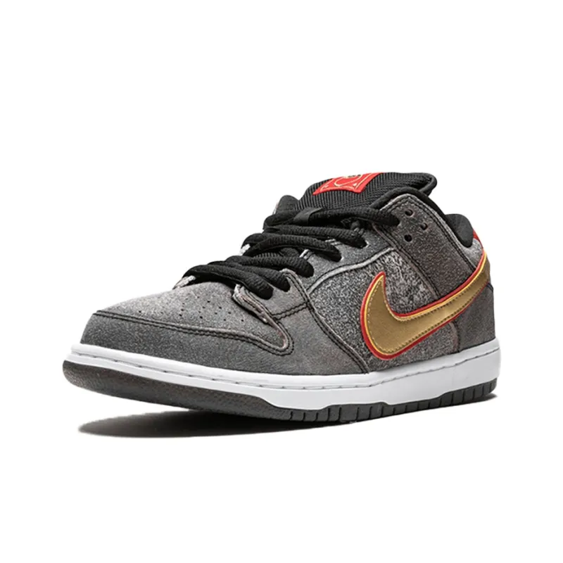 Nike Sb Dunk Low Beijing Metallic Gold-1