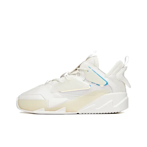 Anta Life Collection G6 Soup Anti Slip Wear Resistant Low Top Skateboard Shoes Women's Ivory White