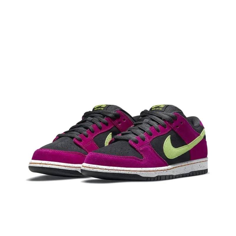 Nike Sb Dunk Low Pro Acg Terra Red Plum-2