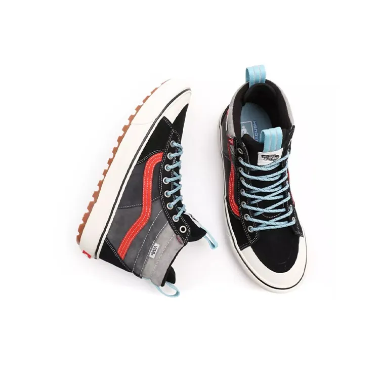 Vans SK8 HI Mte 2 'Black Grey Pink'-3