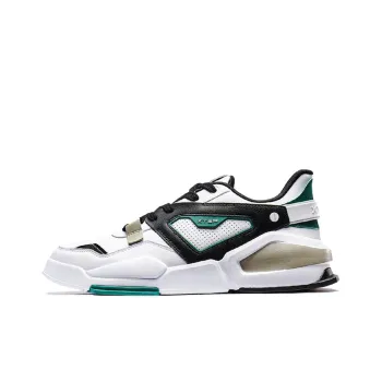 XTEP Slip Resistant Coverage Low Top Skateboard Shoes Men's White Black Green