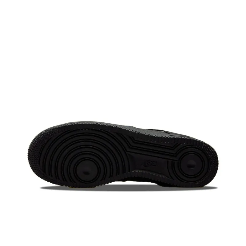 Nike Air Force 1 Low Cut Out Swoosh Black-4