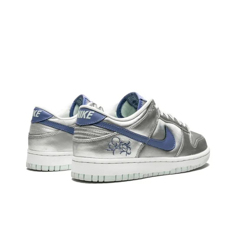 Nike Dunk Low 'Metallic Silver Floral' GS-3