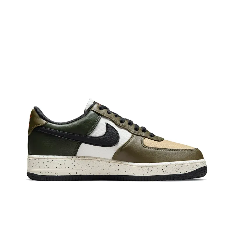 Nike Air Force 1 Low Gore Tex Escape-1