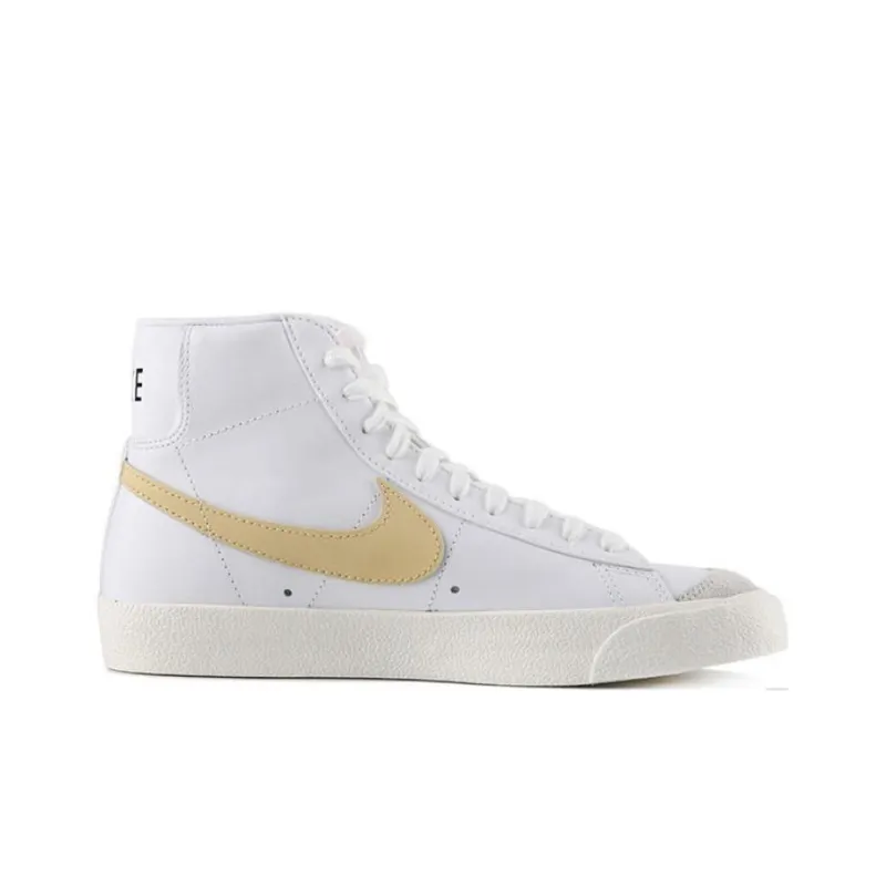 Nike Blazer Mid 77 Vintage Peach Women's-1