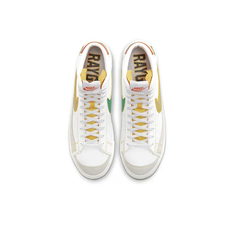 Nike Blazer Mid 77 Vintage Roswell Rayguns-3