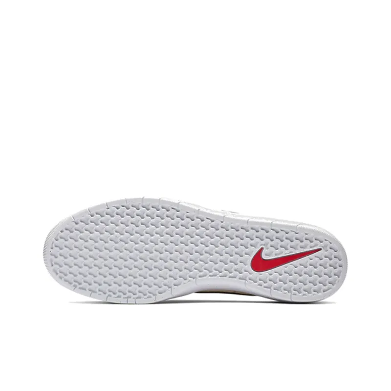 Nike Sb Team Classic Mars Yard-5