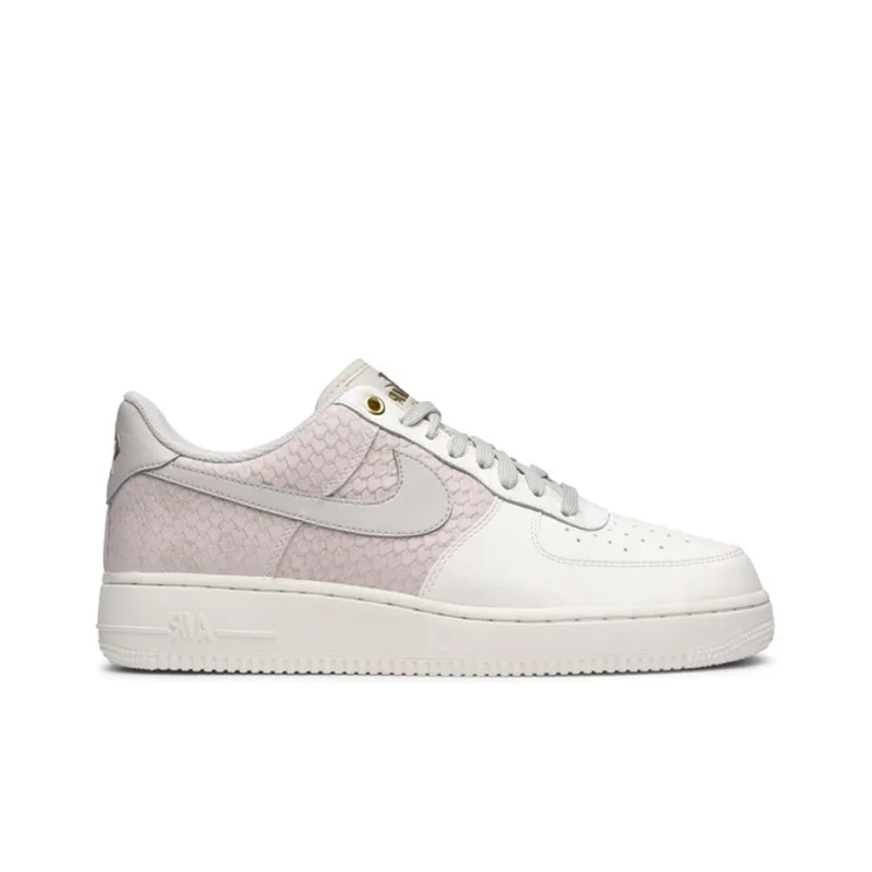 Nike Air Force 1 Low Sail Light Bone Metallic Gold-1