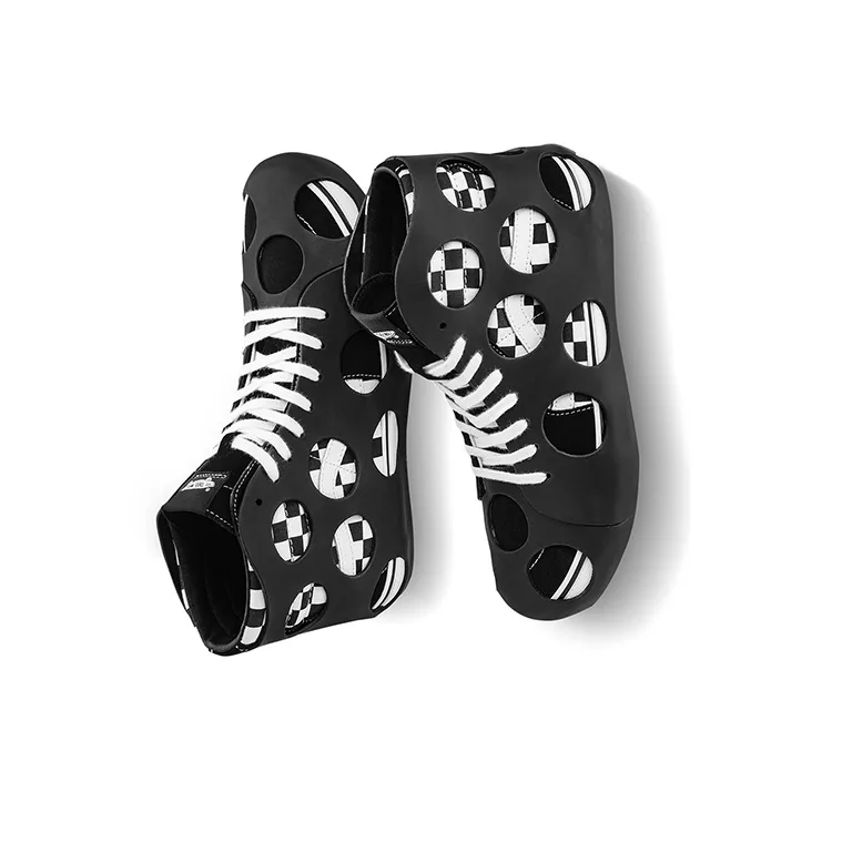 Vans Sk8 Hi Cage Vlt Lx 'Polka Dot Checkered Black'-4