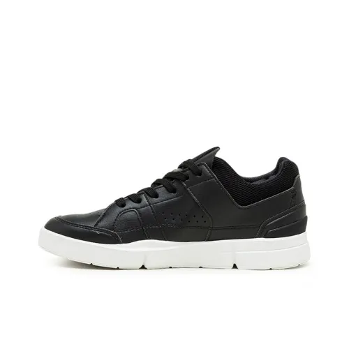 On The Roger Clubhouse Skateboard Shoes Women's Low-Top Black/White