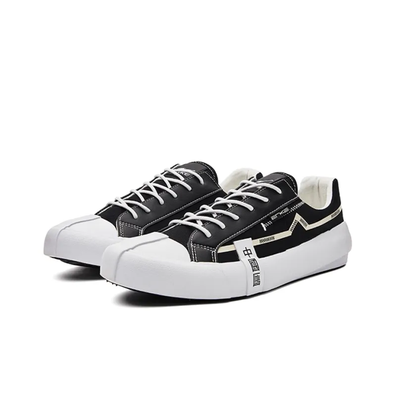 Erke China Fortune Blessing Wear Resistant Low Top Skateboard Shoes Women's Black White-1