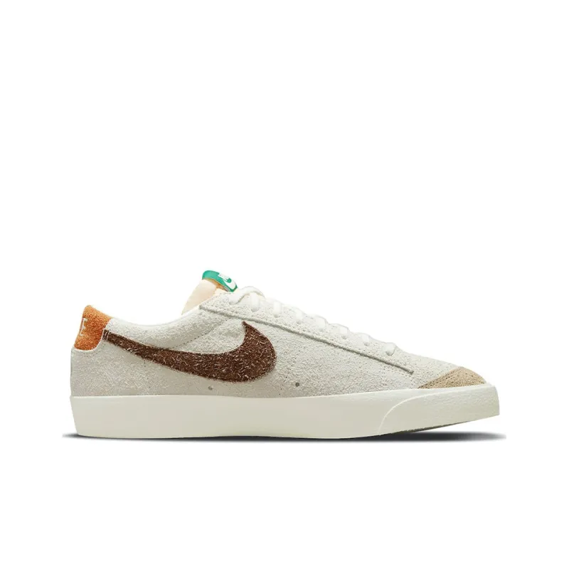 Nike Blazer Low '77 Premium Coconut Milk-1