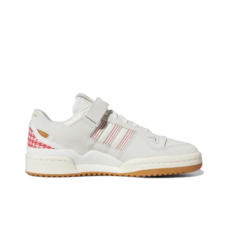 Adidas Forum 84 Low Arwa Al Banawi-1