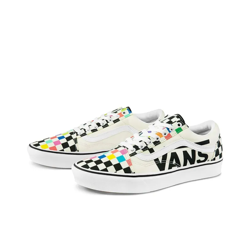 Vans ComfyCush Old Skool MoMA Checkerboard-1