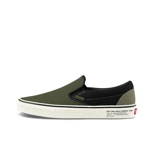 Vans Classic Slip-On 66 Supply Green Black