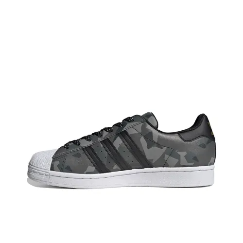 Superstar Adidas Originals 'Black Gold Camo'