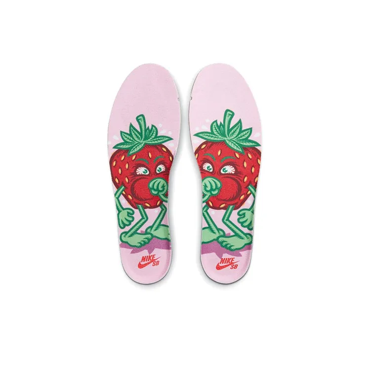 Nike SB Dunk High Pro Strawberry-6